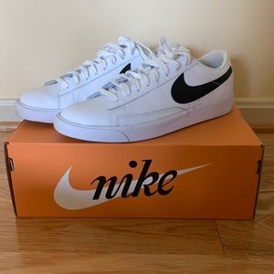 Nike blazer low leather shoes
